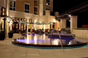 Hyatt Centric The Woodlands - Piscine