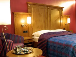 Hotel Bes & Spa - Habitación