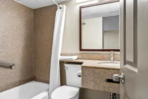 Red Carpet Inn and Suites - Salle de bain