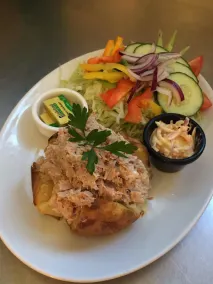 The Bear On The Square - Restaurant