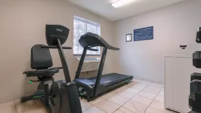 Cobblestone Inn & Suites - Durand - Salle de remise en forme