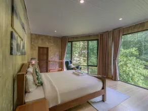 The Stream House - Room