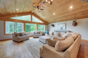 Pet Friendly Family Getaway on 15 Acres! - Interiør