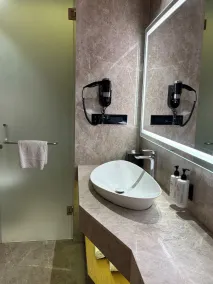 Hotel Grand Imperia - Badeværelse