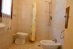 Bright flat for your holiday in Rosolina Mare - Casa de banho
