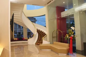 Brits Hotel Puri Indah - Eingangsbereich