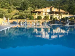 Le Rocce - Piscina
