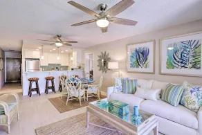 Tropical St. Thomas Resort Getaway w/ Pool Access! - Interior