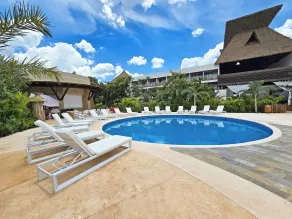 Hotel Mundo Maya Chichén Itzá - Piscina