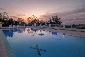 Aegean Apartments - Piscina