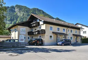 Pension Freiheit - Interior entrance