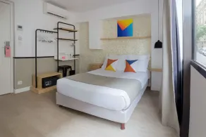 Hotel Izzy - Chambre