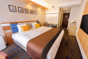 Floral Hotel East Shinsaibashi - Chambre