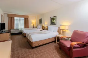 La Quinta by Wyndham Garden City - Quarto