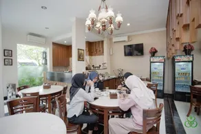 Selaras Inn Syariah - Restaurant