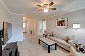 Hike & Explore: Cheraw Apt 7 Mi to Lake Juniper! - Interiør