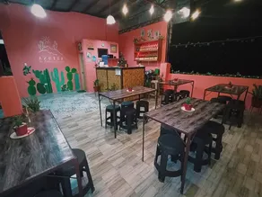 Pamujo Hostel - Restaurant