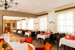 Gastland M0 Hotel & Conference Center - Restaurant