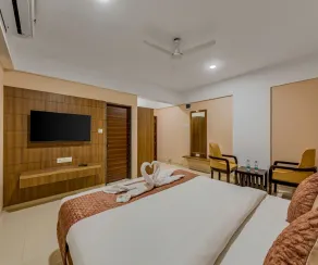 Hotel Grand Heritage Badami - Room