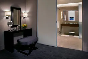 Trump International Hotel & Tower Chicago - Room