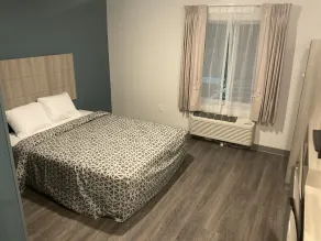 WoodSpring Suites Dearborn Detroit - Chambre