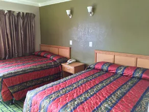 Budget Inn - Chambre