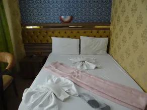 Meta Hotel - Room