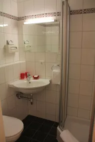 Familienhotel Mateera Gargellen / Montafon - Salle de bain