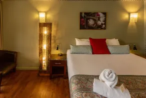 The Olive Tree Motel - Room