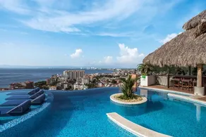 Condominios 220PR - Pool