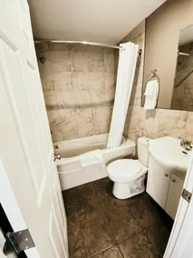 Hinton Highway Inn - Salle de bain