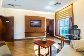 Golden Tulip Headington Ruwi - Room