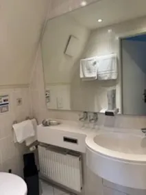 Parkhotel & Kurcafe Bad Sassendorf - Baño