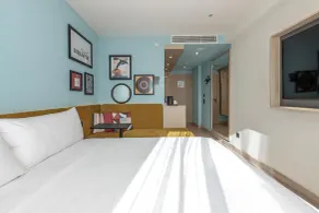 Hampton By Hilton Batumi Center - Værelse