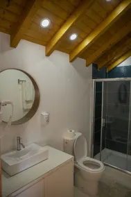 Peso Village - Bathroom