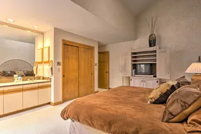Ski-In/Ski-Out Winter Park Condo w/ Pool Access! - Innenbereich