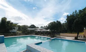 OYO 1152 Hotel Precious Garden Place - Pool