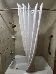 CASH REWARDS INN & SUITES - Salle de bain