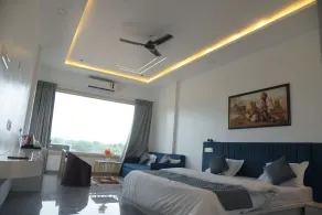 Hotel Ramayana - Camera