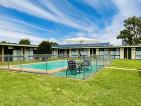 Junee Motor Inn - Piscina