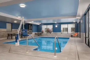 Hampton Inn by Hilton Altoona - Piscine
