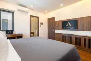 Avenis Hotel - Room