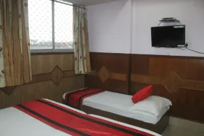 Hotel Heera - Quarto