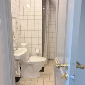Brodremenighedens Hotel, BW Signature Collection - Bathroom