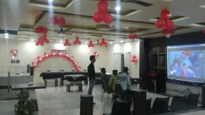 Hotel Rajvansh - Restaurant