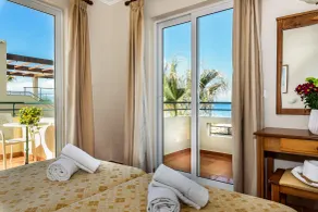Panos Beach Hotel - Chambre