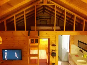 YALILI Wooden House - Camera