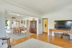 Beautiful South Oceanside Bungalow: 1 Mi to Beach! - Interior