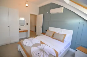 Juglans Suites - Room