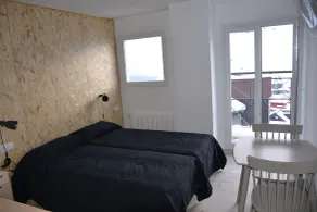 Apartamentos Gorbea Suites - Chambre